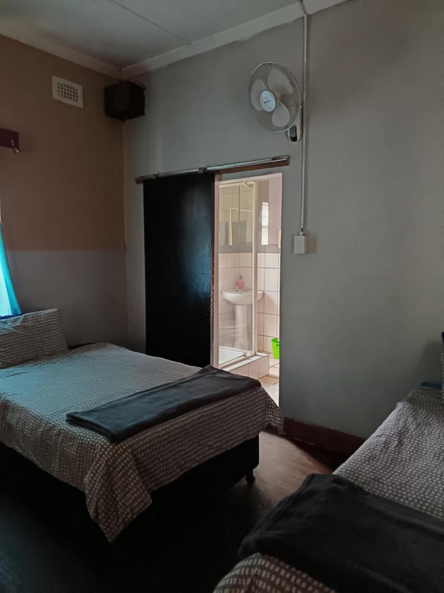 Pmb Backpackers Lodge 彼得马里茨堡 外观 照片